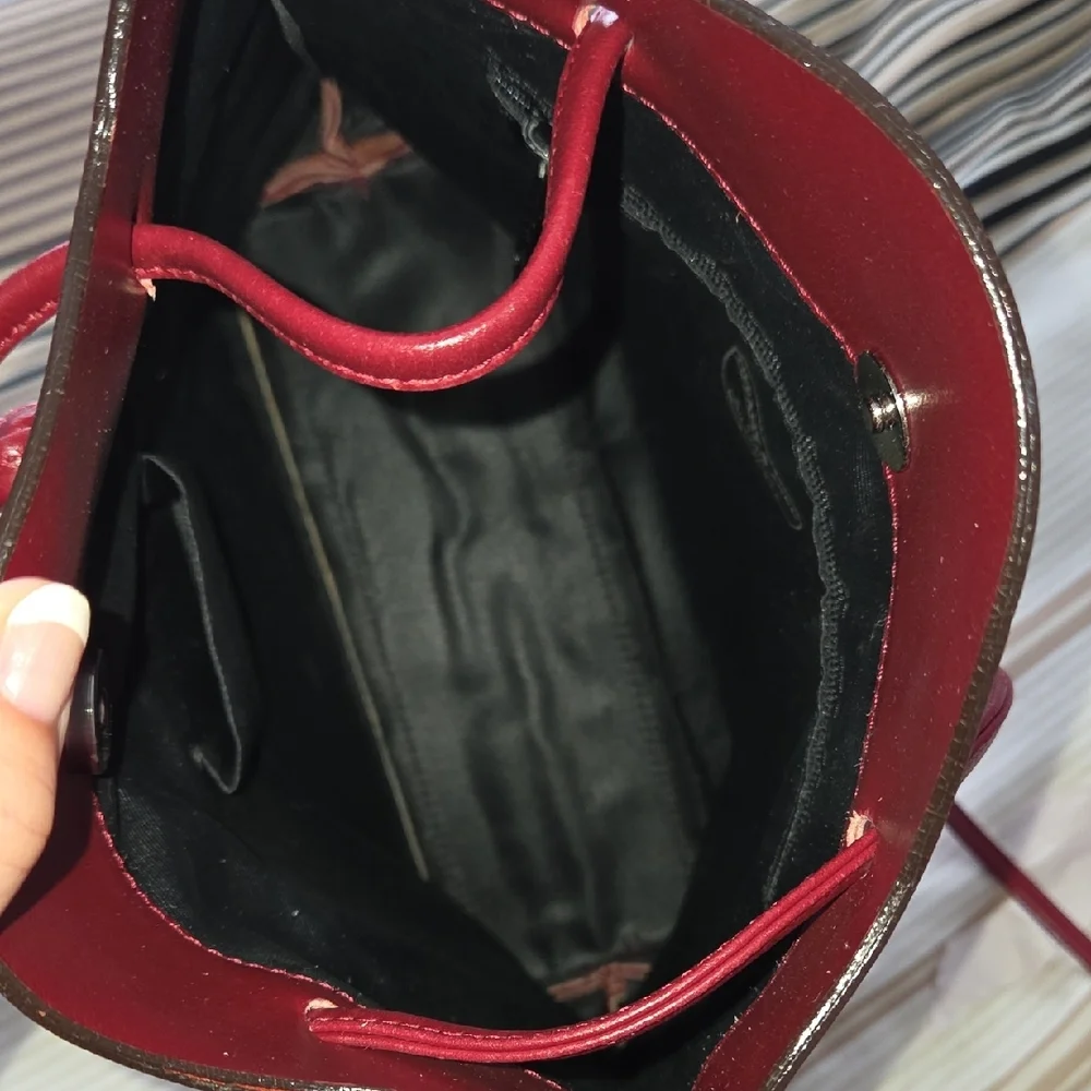 Tiffany & Fred Paris Chic Red Leather Backpack - Picture 11 of 15